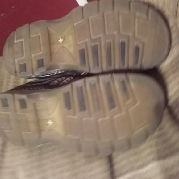 Dr Martens - Picture 2 of 4